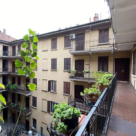 Typical Courtyard House -fondazione Prada District Lägenhet *